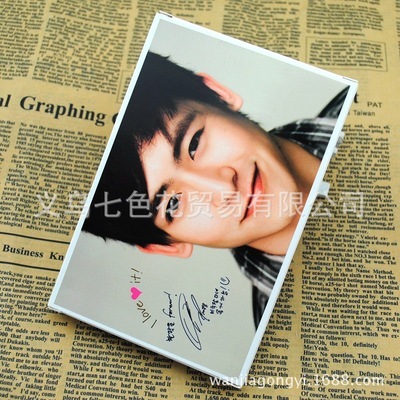 尼坤時(shí)尚明信片 珍藏明星魅力的高品質(zhì)選擇